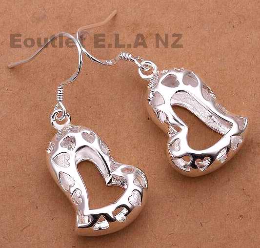 GORGEOUS FILIGREE PUFF HEART SILVER EARRINGS
